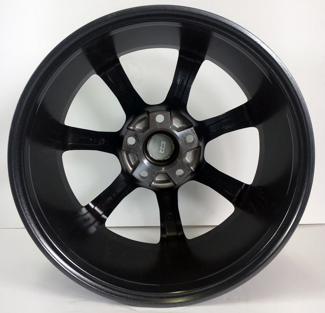 Savini Wheel, K11 Series, 17 Inch Diameter X 7.5 Inch Width, 5 X 120 Millimeter/ 5 X 4.72 Inch Bolt Pattern, 60 Degree Conical Seat Lug – KABGG32A