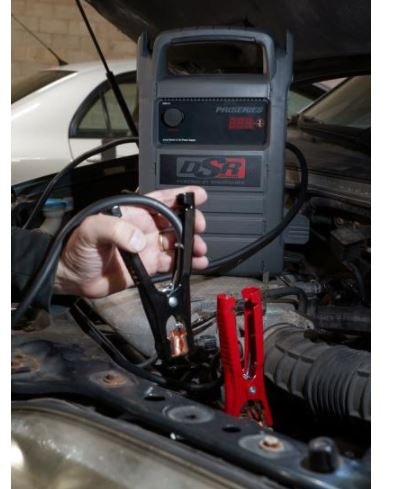 Schumacher Battery Portable Jump Starter, Pro Series Outlaw ®, 2000 Peak Amp, With 12 Volt DC Outlet, Without Compressor – DSR141