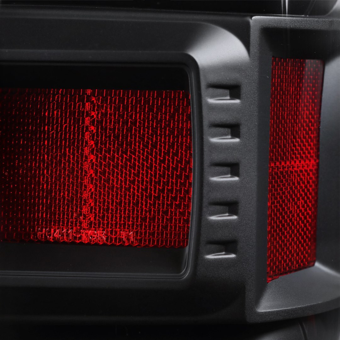 Spec-D Tunin Tail Light Assembly, LED, Clear Lens, Matte Black Housing, Red/ White Bulb, Set of 2 – LT-F15018JMLED-TM