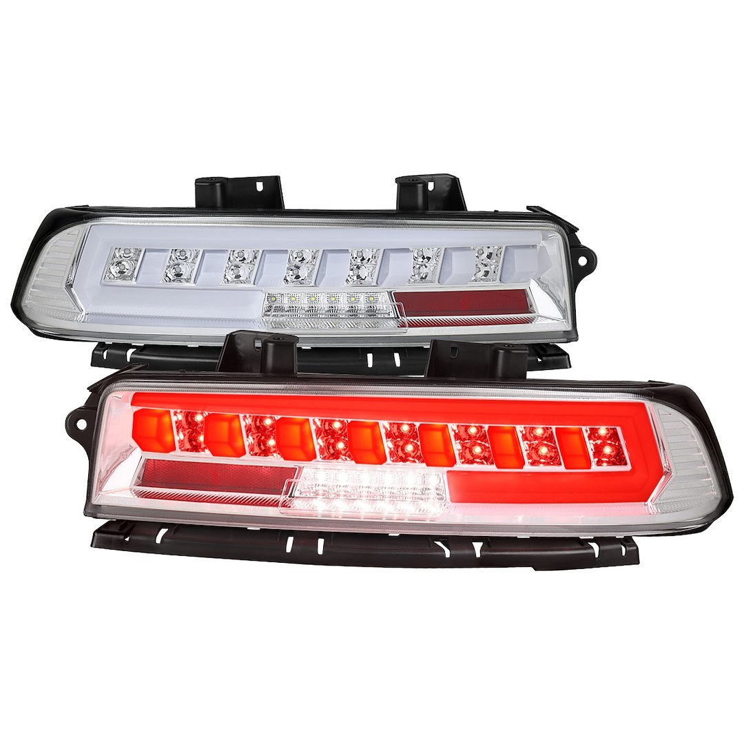 Spec-D Tunin Tail Light Assembly, Clear Lens with Reflex Reflector, Chrome ABS Plastic Housing, LED Bulb – LT-CMR14CLED-SQ-TM