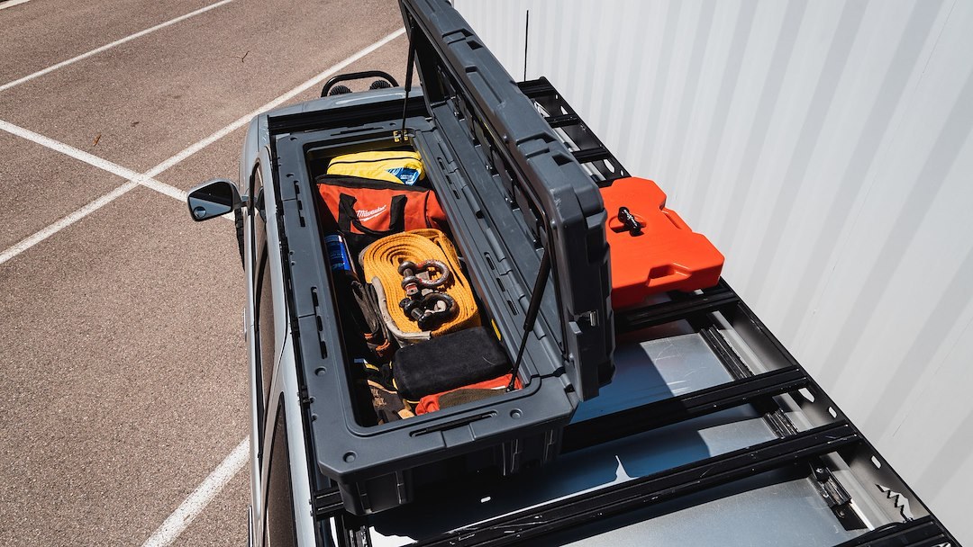 Sherpa Equip Cargo Carrier Mounting Kit, For Use with Roam Adventure Company Rugged 105 Liter Cases – 251340