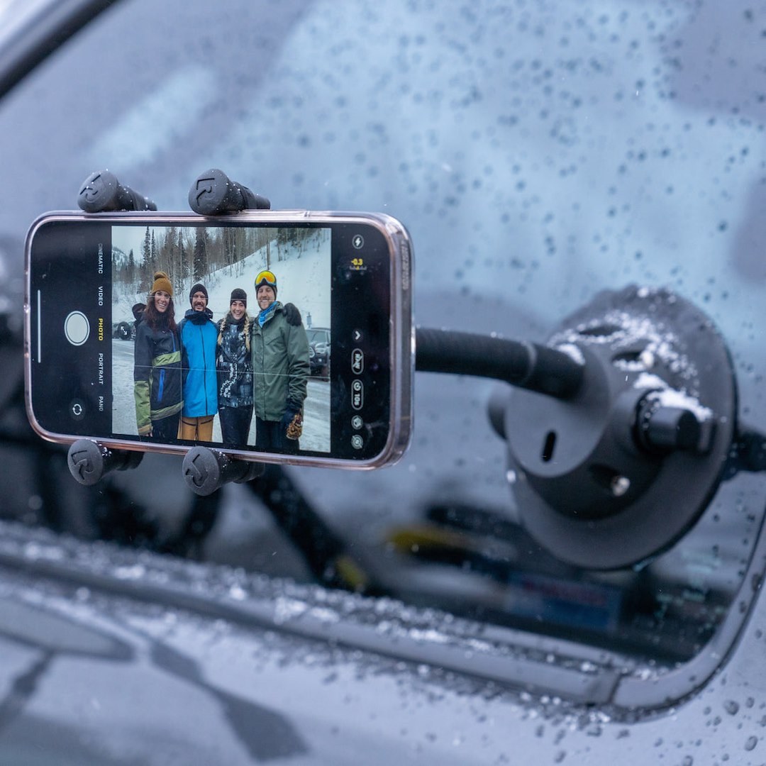 Seasucker Cell Phone Mount, Flex-X, Fits Up to 3-1/2 Inch Width Max/ Ultra/ XL Phones IN Fat Case, 7 Inch Flexible Arm – EL6013