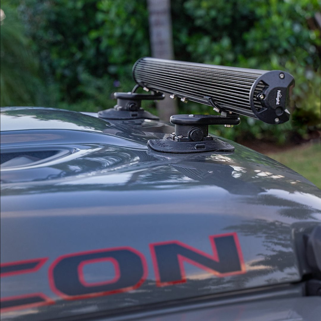 Seasucker Light Bar Mounting Kit, Hood Mount, Mounts One Light Bar, Black, 6 Inch Base Diameter – SM6110