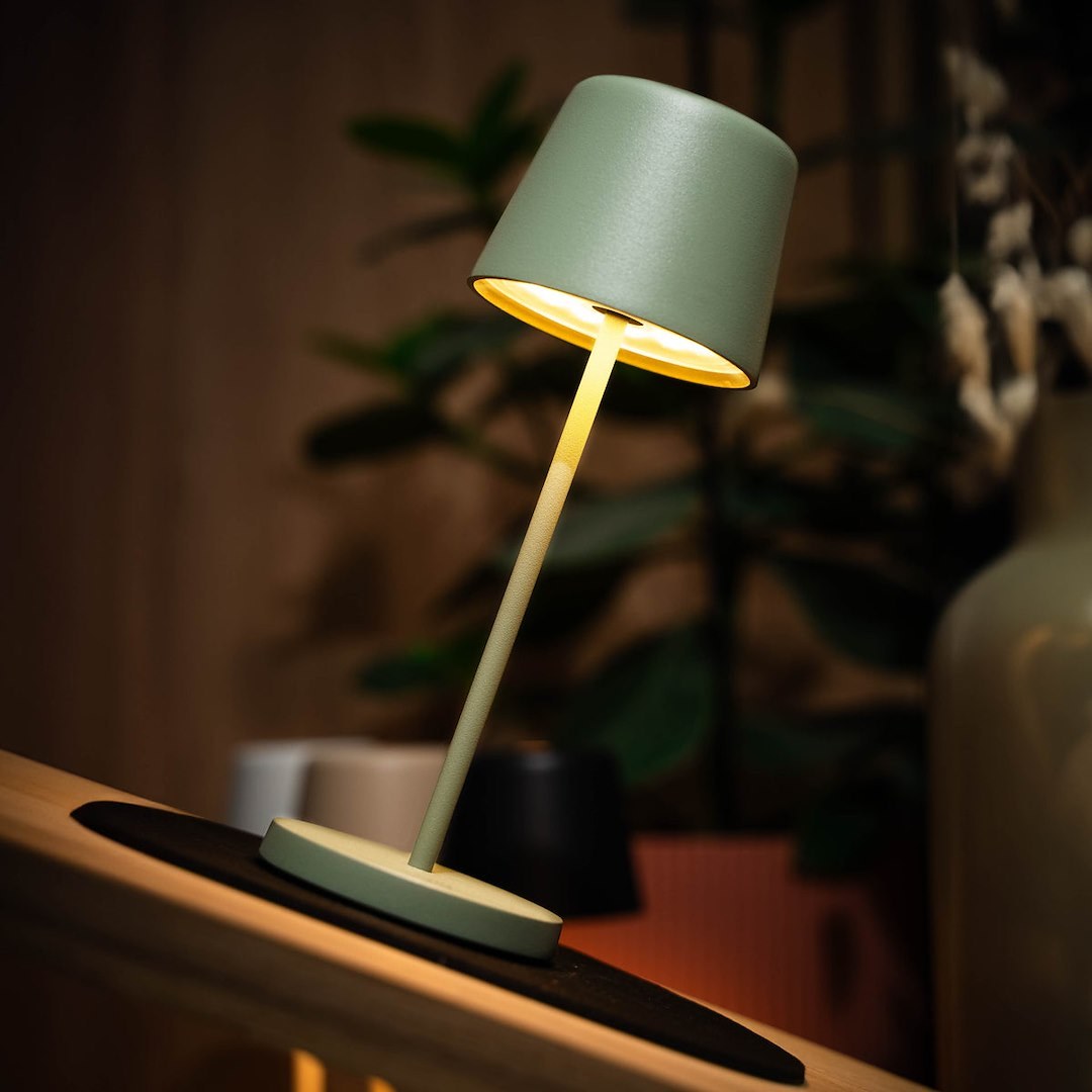 Silwy Magnet Interior Light, Monaco, Magnetic LED Light, Table/ Wall Mount, 3 Inch Diameter X 7.9 Inch Height, Olive Green – SYSO-2024-S3
