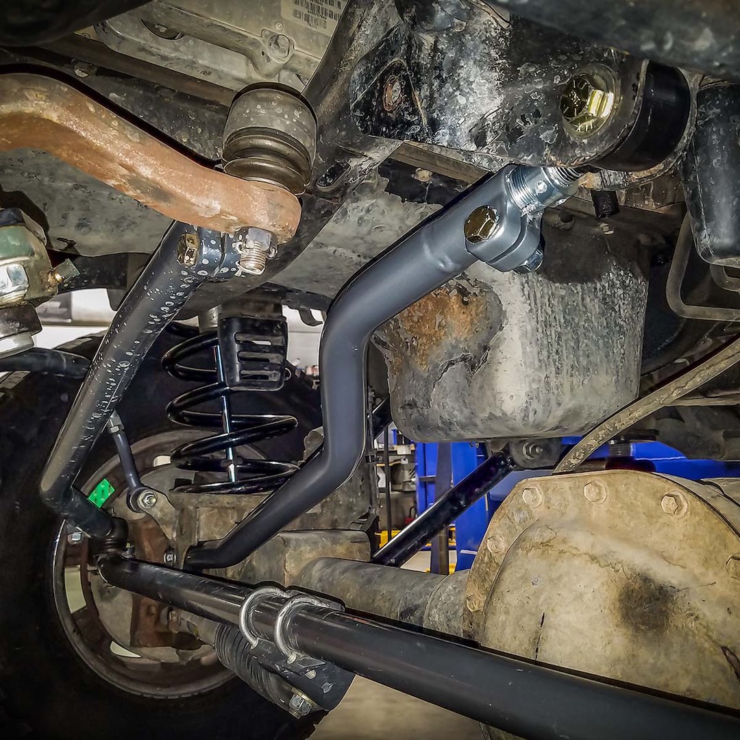 Synergy Track Bar, For Use with 0 to 6 Inch Lift, Adjustable, Silver, Additional Parts May Be Required (see Required Parts) – 8550-11