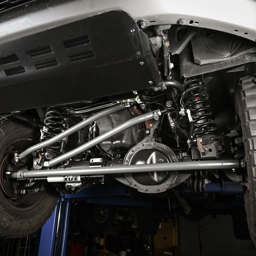Synergy Track Bar, Heavy Duty, For Use with 0 to 4 Inch Lift, Adjustable, Silver – 8704-11