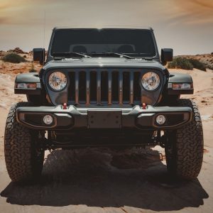 Tuff Country Lift Kit Suspension, SX8000, 3-1/2 Inch Front Lift, 3-1/2 Inch Rear Lift, With Front and Rear SX8000 Shock Absorbers – 43205KN