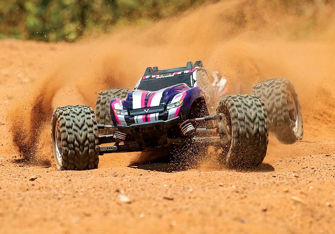 Traxxas Remote Control Vehicle, Rustler ® Vxl, Stadium Truck, 1/10 Scale, 4WD, Velineon ® 3500 Brushless Motor – 67076-4-PINK
