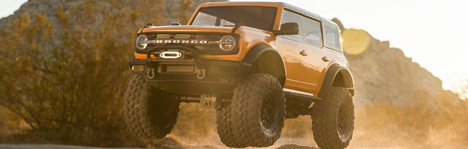 Traxxas Remote Control Vehicle, TRX-4 ® Scale and Trail ™, Ready-To-Race, 4WD, 1/10TH Scale – 92076-4-ORNG