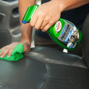 Turtlewax Interior Cleaner, Power Out ™ Fresh Clean, Used for Stain and Odor Removal for All Interior Surfaces, Kinetic New Car Scent – 50769