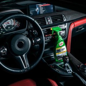Turtlewax Interior Cleaner, Quick & Easy ™, Use to Clean Glass/ Dash/ Tech Screen, Non-Scented, 23 Ounce Spray Bottle – T930
