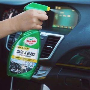 Turtlewax Interior Cleaner, Quick & Easy ™, Use to Clean Glass/ Dash/ Tech Screen, Non-Scented, 23 Ounce Spray Bottle – T930