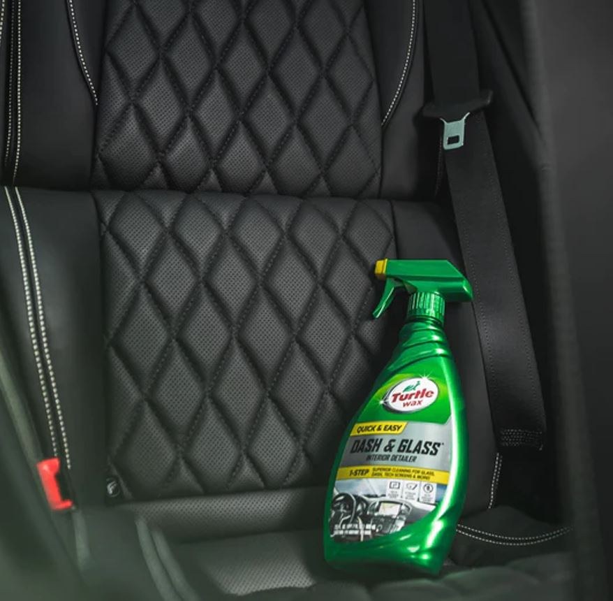 Turtlewax Interior Cleaner, Quick & Easy ™, Use to Clean Glass/ Dash/ Tech Screen, Non-Scented, 23 Ounce Spray Bottle – T930