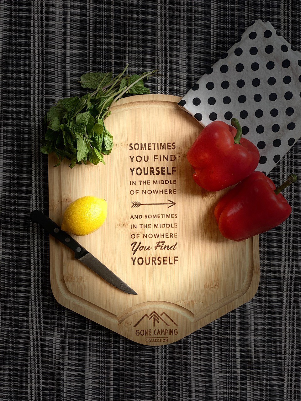 Trail Sphere Cutting Board, Counter Top Use, Brown, Bamboo, With Juice Groove and Handle – GCCBS04