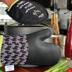 Trail Sphere Cooking Mitt, Gone Camping, Oven Mitt and Pot Holder, Withstands Temperature Up to 450 Degree Fahrenheit, Black, Silicone – GCOM02