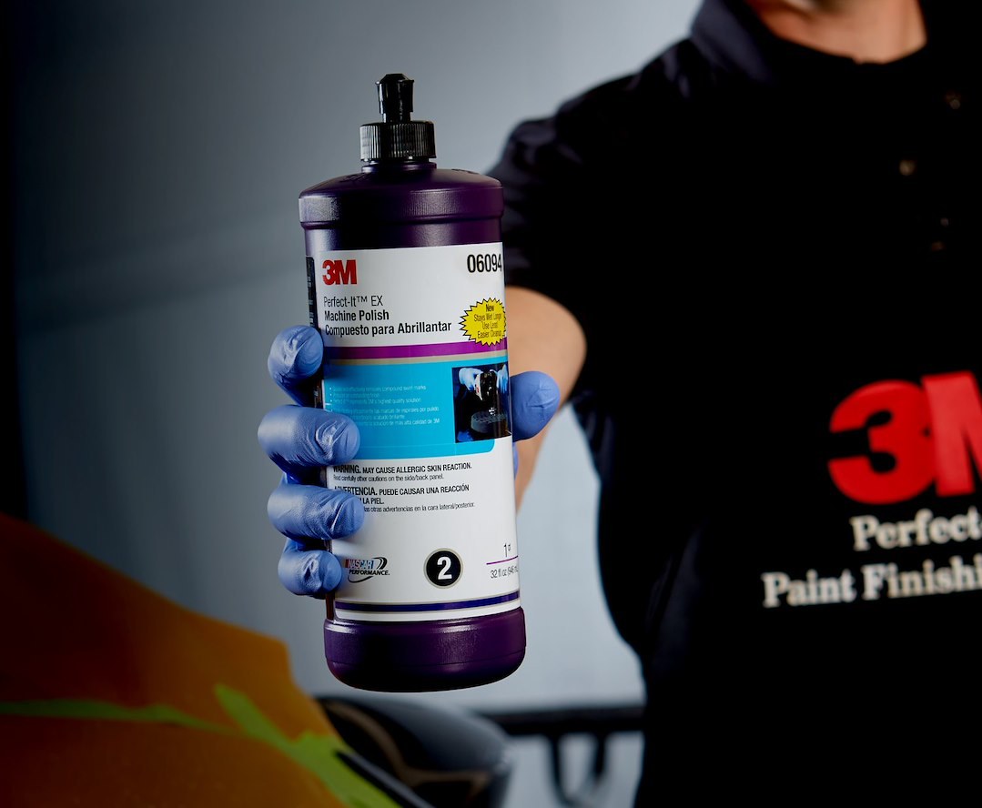 3M Polishing Compound, Perfect-It™, Used to Eliminate Swirl Marks and Produces a High Gloss Finish, Liquid, Black, 32 Ounce, Single – 06094