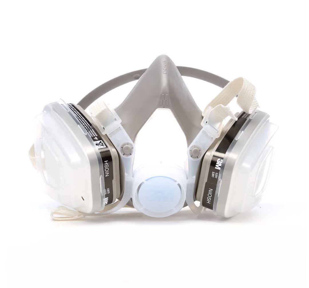 3M Respirator, Elastomeric Half Mask Respirator, Medium Size, P95 Rated, Niosh Approved/ Disposable Single Use Style Mask, Dual Headbands – 07192