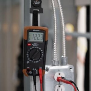 Southwire Circuit Tester, Digital Display, Resistance 0.1 to 2 Mega Ohm, DC Current 1 Milli Amps to 10 Amps – 10031S