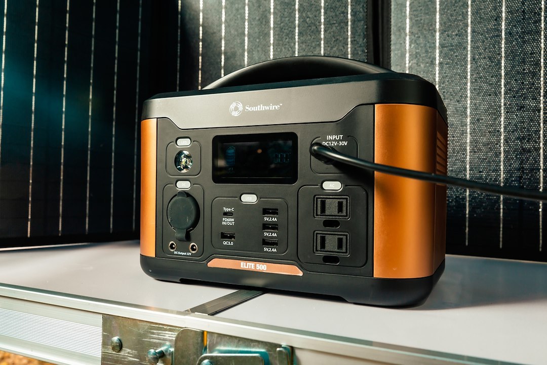 Southwire Power Bank, Elite 500 Series ™, 515 Watt Hour Lithium-Ion Battery – 53252K