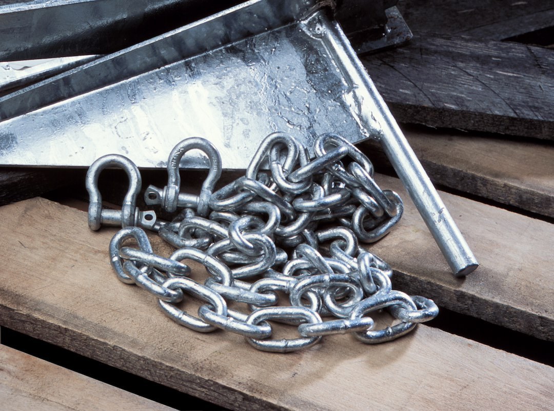 Tie Down Anchor Rode, Steel Chain, 1250 Pound Working Load Limit, 1/4 Inch Diameter X 5 Foot Length, Galvanized, With Expanded Link – 95134