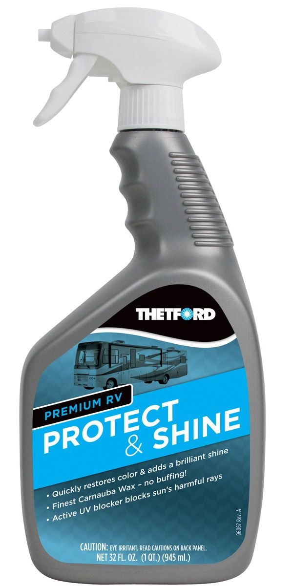 Thetford Car Wax, Liquid Carnauba, 32 Ounce Spray Bottle, Without Applicator – 32755