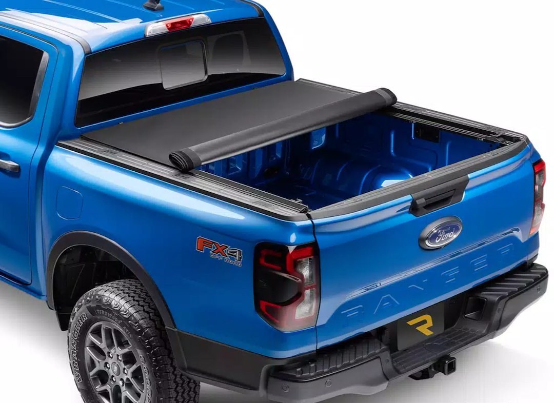 TruXedo Tonneau Cover, Pro X15, Soft Roll-Up Hook and Loop, Lockable Using Tailgate Handle Lock, Black, Woven Fabric – 1470901