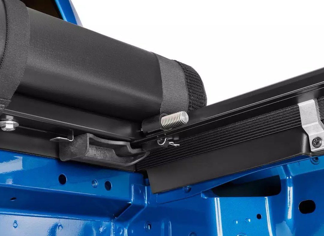 TruXedo Tonneau Cover, Pro X15, Soft Roll-Up Hook and Loop, Lockable Using Tailgate Handle Lock, Black, Woven Fabric – 1470901