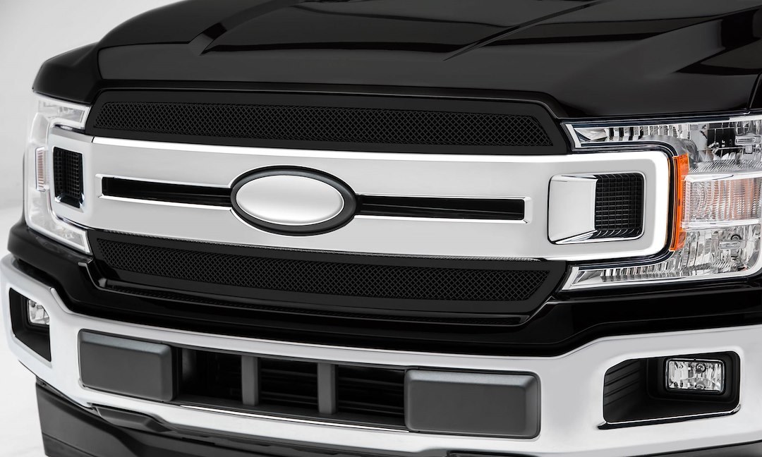 T-Rex Grille Insert, Upper Class, Overlay, Mesh Style, Without Light Cutout, Powder Coated, Black, Steel, 2 Piece – 51711