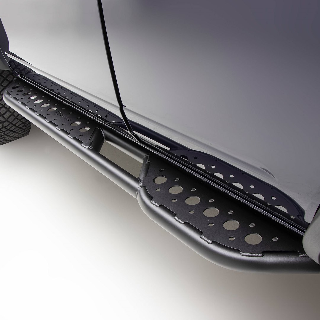 T-Rex Nerf Bar, With Step Plate, 2 Inch Round Tube, Powder Coated, Black, Mild Steel, With Welded End Caps, Rocker Panel Mount – Z745421