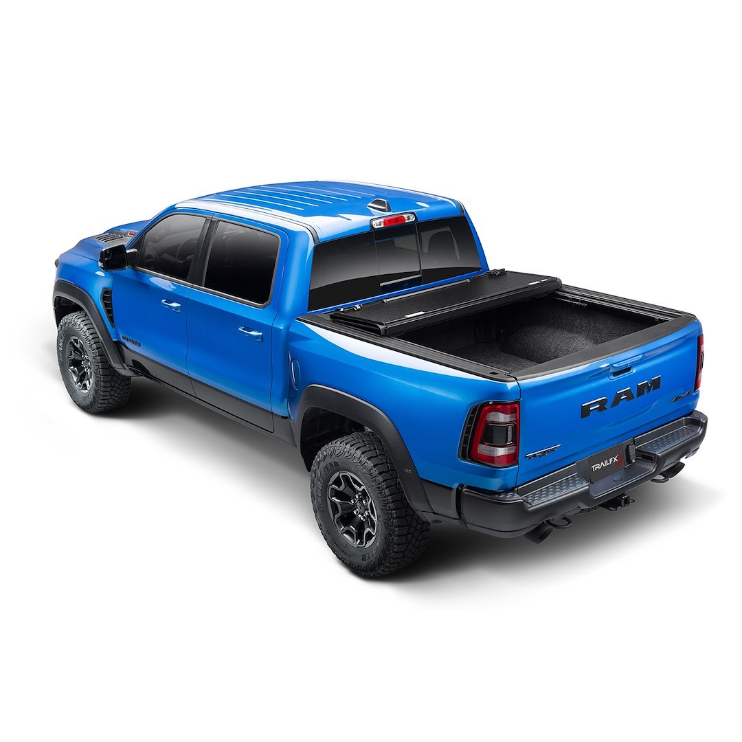 TrailFX Tonneau Cover, HF3 Hard Tri-Fold, Hard Folding, 3 Folds/ 3 Panels, 3 Riding Positions, Lockable, Gloss Black, Aluminum – TFX8010