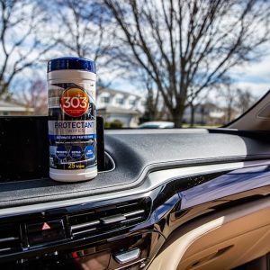 303 Products Cleaning Wipe, Used for Vinyl/ Rubber/ Plastic, Single Canister of 25 Wipes – 30397