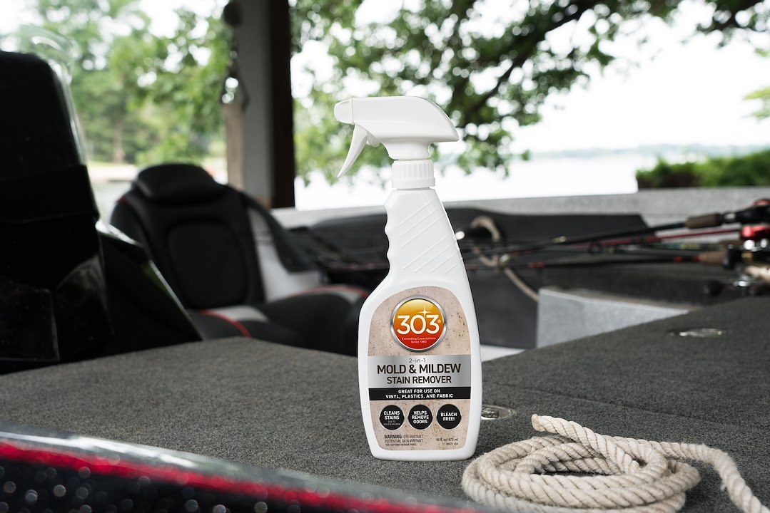 303 Products Mildew Stain Remover, For Removing Mold and Mildew Stains from Vinyl/ Fabrics, 16 Ounce Spray Bottle – 30573