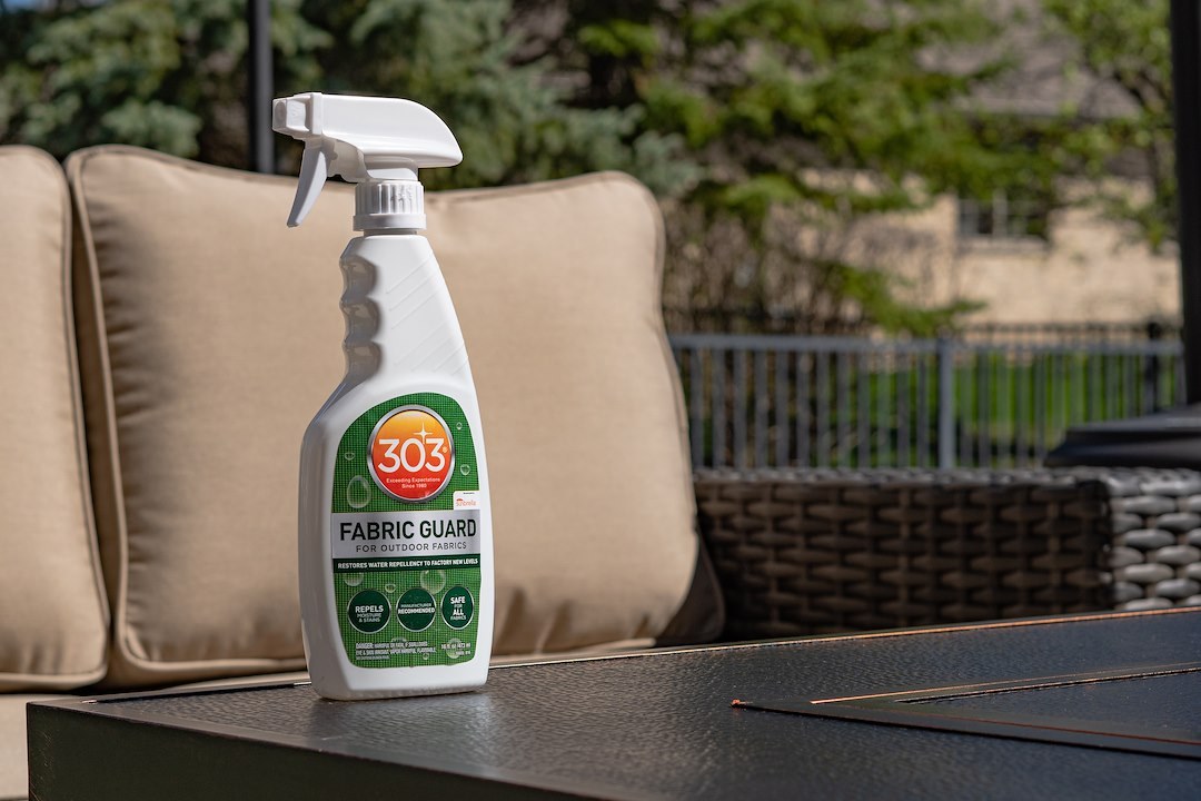 303 Products Water Repellent, For Synthetic and Natural Fibers, 16 Ounce Spray Bottle, Single – 30605