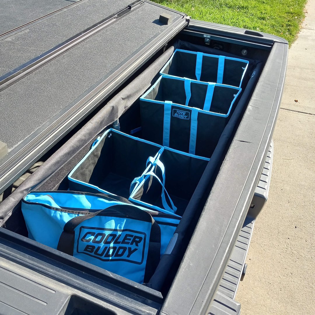 Tonneau Budd Cargo Organizer, Truck Bed of Full-Size Truck, Single Compartment with 16 Inside and 2 Outside Pockets, With Removeable Divider – TBFS