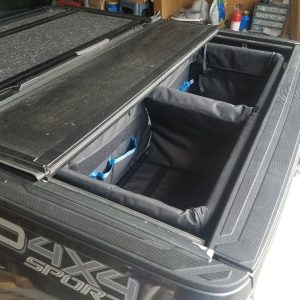 Tonneau Budd Cargo Organizer, Truck Bed of Mid-Size Truck, Single Compartment with 16 Inside and 2 Outside Pockets, With Removeable Divider – TBMSHD