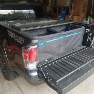 Tonneau Budd Cargo Organizer, Truck Bed of Mid-Size Truck, Single Compartment with 16 Inside and 2 Outside Pockets, With Removeable Divider – TBMSHD