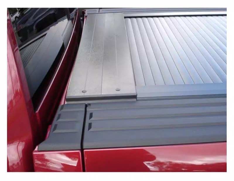 Truck Covers Tonneau Cover, American Roll Cover, Hard Manual Retractable, Low Profile, Powder Coated Black, Aluminum, Key Lock – CR204-A