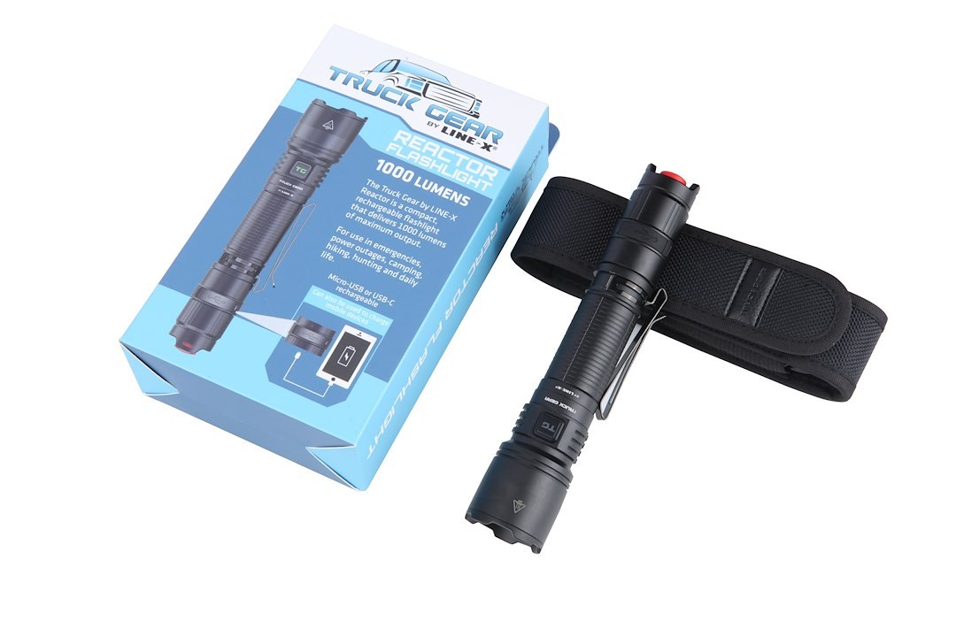 Truck Gear Flashlight, Handheld with Pocket Clip, LED or Halogen, Clear, Multiple Beam with 350 Meter Distance, Black Aluminum Housing – FLSHLIGHT
