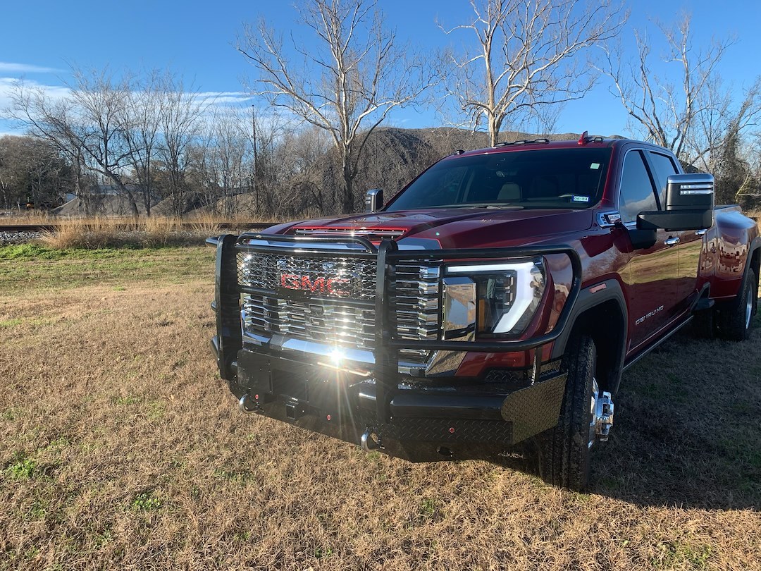 Tough Countr Bumper, Traditional, Modular Design, Mounting Hardware Included, With Grille Guard, With Winch Mount – TFR2524G-W