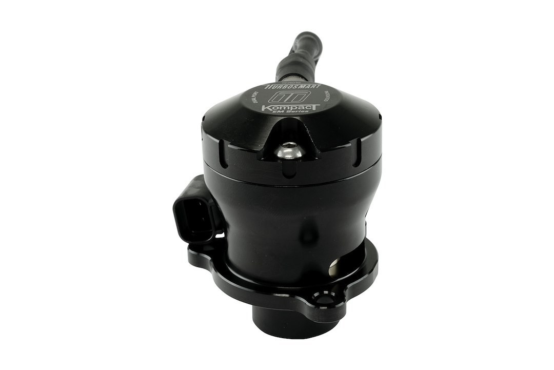 Turbosmart Turbocharger Blow Off Valve, Kompact Em, Plug and Play, Vent to Atmosphere, Dual Port, Black, Aluminum – TS-0223-1068