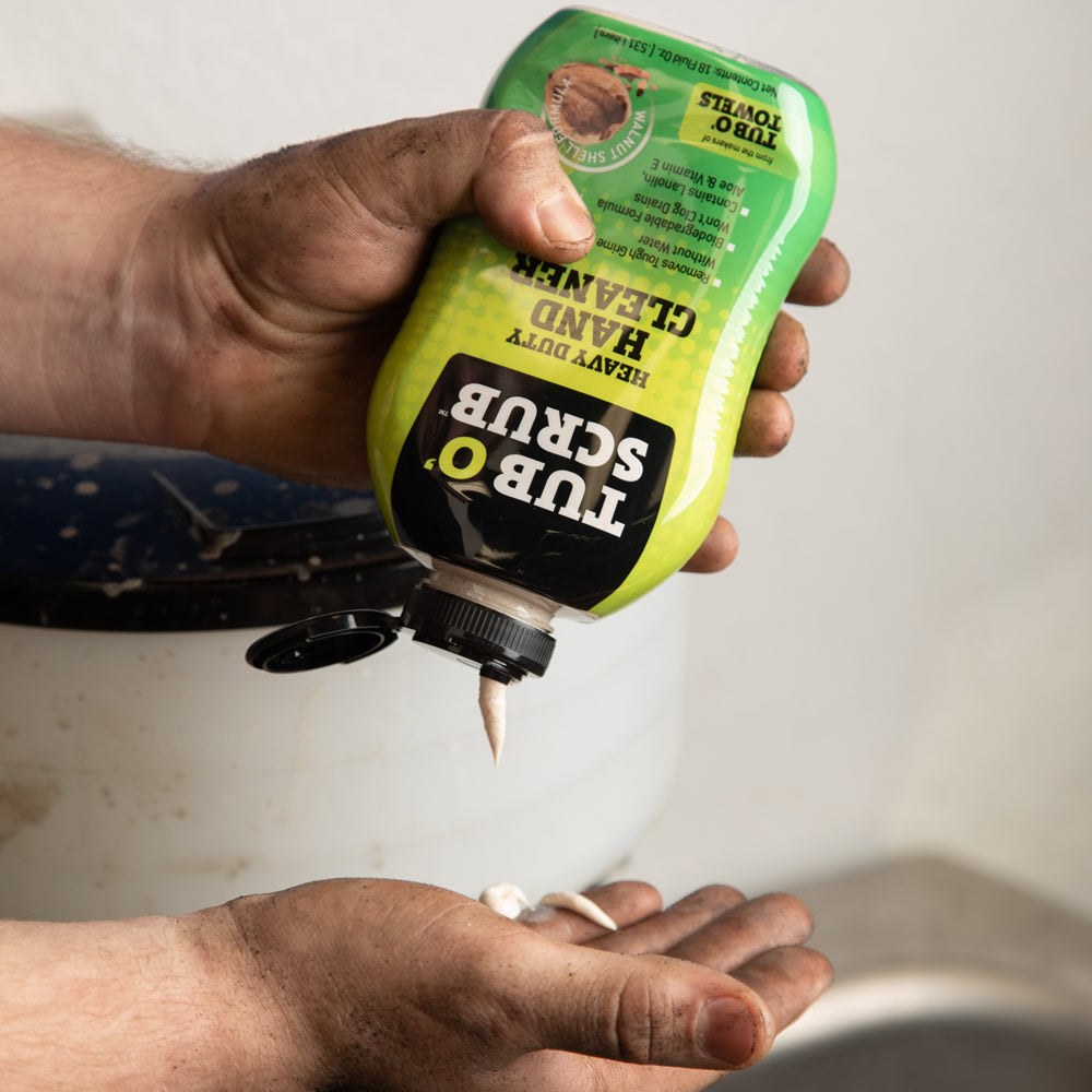 Tub O Towels Hand Cleaner, Tub O’ Scrub ™, Use to Remove Grease/ Oil/ Tough Grime with or Without Water – TS18