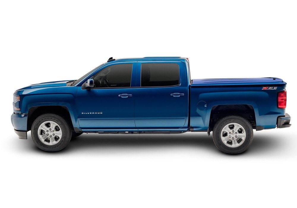 UnderCover Tonneau Cover, Lux Se Series, Tilt-Up, Lockable, Super White – Vehicle Color Code 040, ABS Composite Material – UC4136L-040