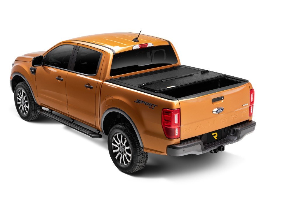 UnderCover Tonneau Cover, Armor Flex, Hard Folding, Low Profile, 2 Folds/ 3 Panels, Matte Black, Aluminum, Non-Lockable – AX22033