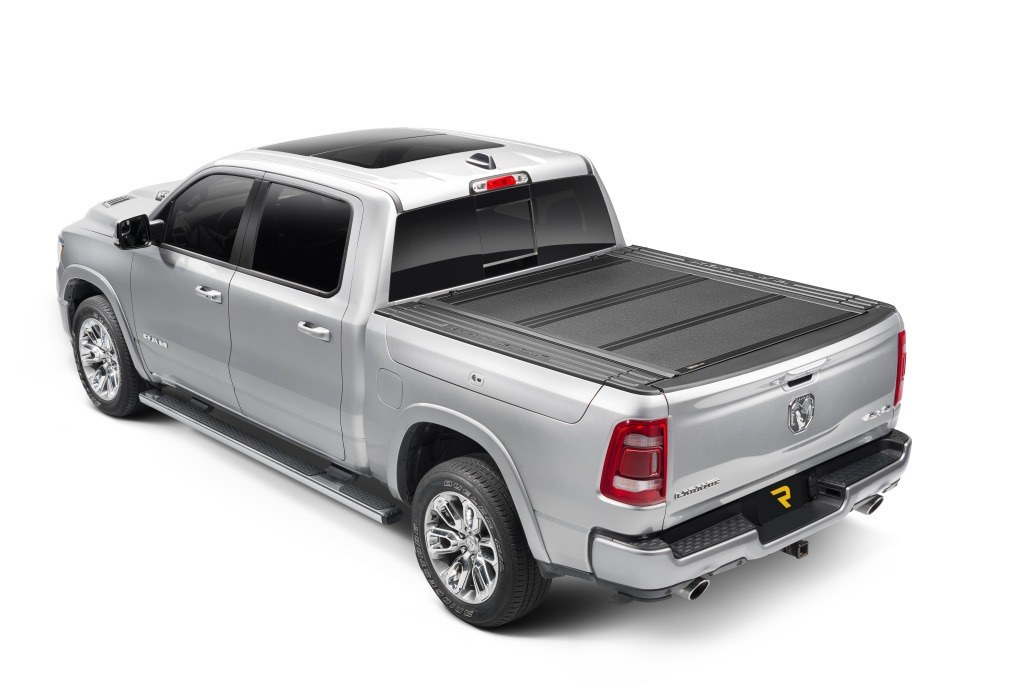 UnderCover Tonneau Cover, Armor Flex, Hard Folding, 2 Folds/ 3 Panels, Front Hinge Allows Entire Tonneau to Flip Up When Folded – AX32011