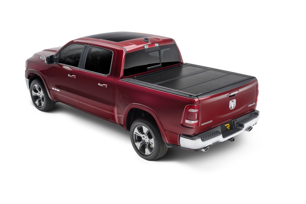 UnderCover Tonneau Cover, Flex, Hard Folding, 2 Folds/ 3 Panels, Front Hinge Allows Entire Tonneau to Flip Up When Folded, Non-Lockable – FX31009