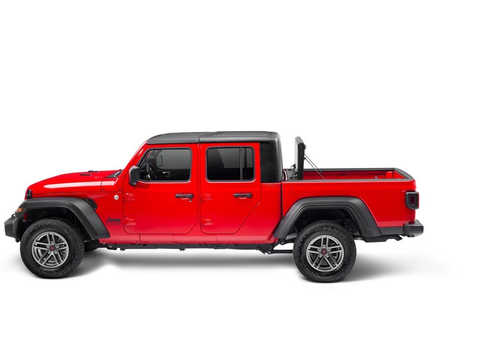 UnderCover Tonneau Cover, Flex, Hard Folding, 2 Folds/ 3 Panels, Front Hinge Allows Entire Tonneau to Flip Up When Folded, Non-Lockable – FX31010