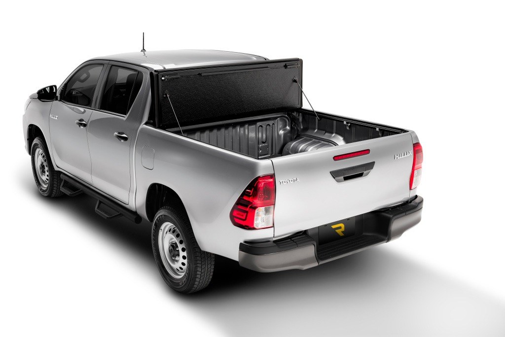 UnderCover Tonneau Cover, Flex, Hard Folding, 2 Folds/ 3 Panels, Front Hinge Allows Entire Tonneau to Flip Up When Folded, Non-Lockable – FX41008