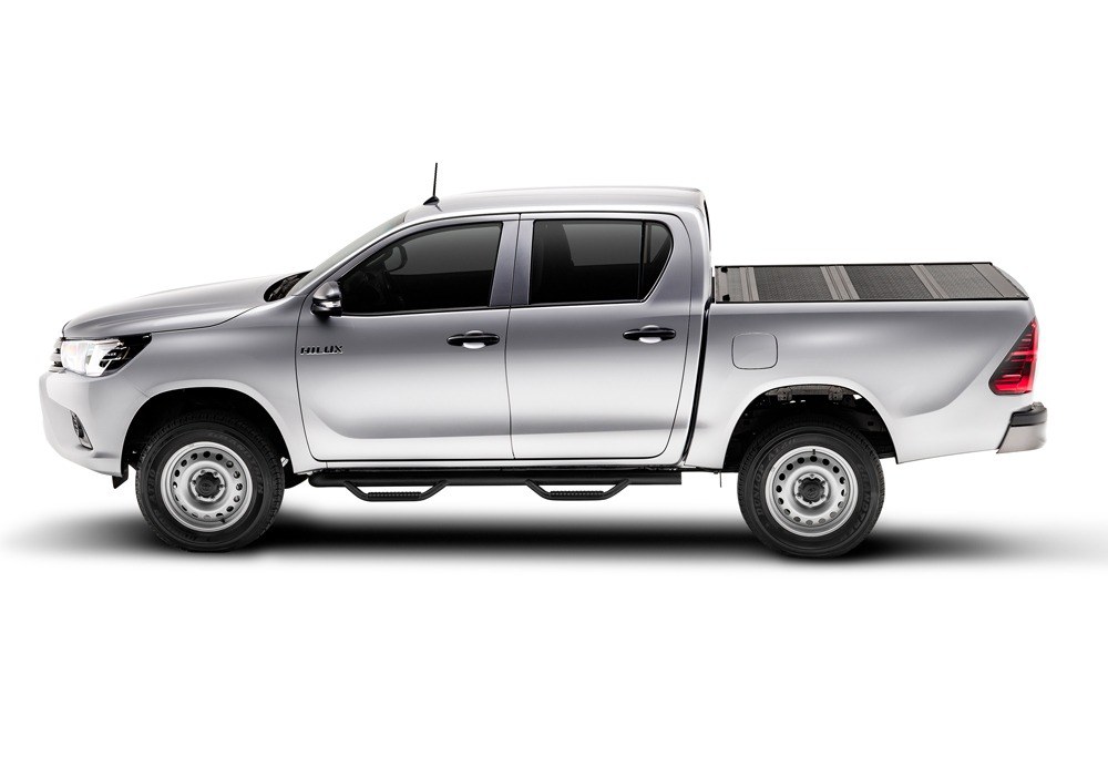 UnderCover Tonneau Cover, Flex, Hard Folding, 2 Folds/ 3 Panels, Front Hinge Allows Entire Tonneau to Flip Up When Folded, Non-Lockable – FX41017
