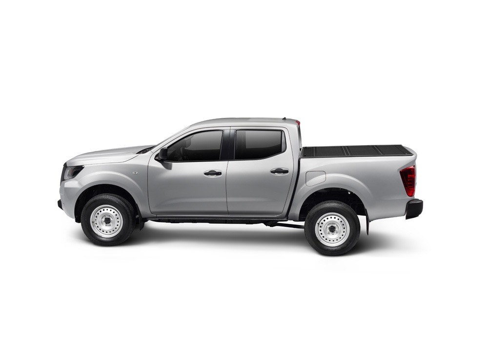 UnderCover Tonneau Cover, Flex, Hard Folding, 2 Folds/ 3 Panels, Front Hinge Allows Entire Tonneau to Flip Up When Folded, Non-Lockable – FX51020
