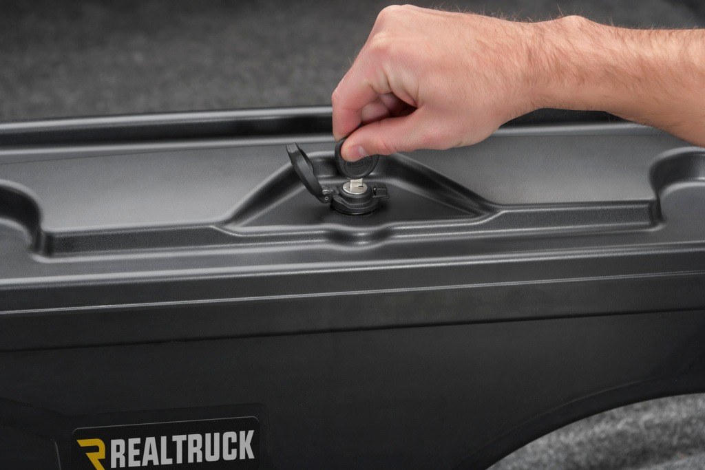 UnderCover Tool Box, Swing Case, Left Side Wheel-Well, Single Lid, Black, ABS Polymer, 29 Inch Length X 8 Inch Width X 15 Inch Height – SC107D